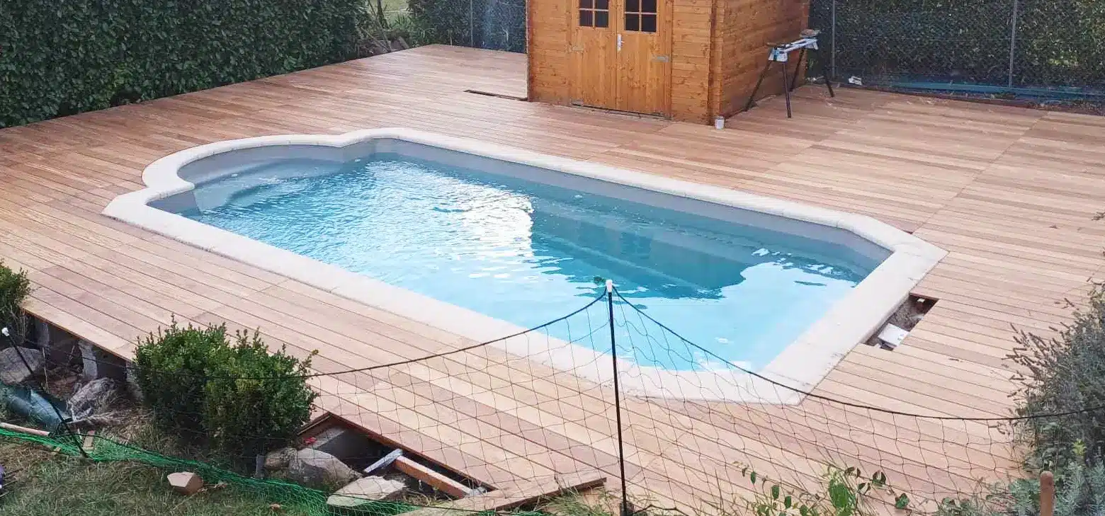 terrasse bois piscine